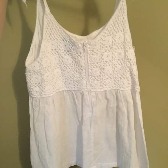 Children’s white lace tank top - Picture 2 of 4